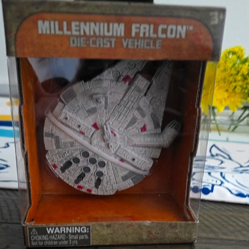 Disney Millennium Falcon Die-Cast Vehicle - Gray and Red